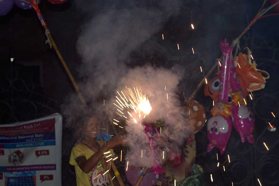 Diwali Cheer with Street Kids