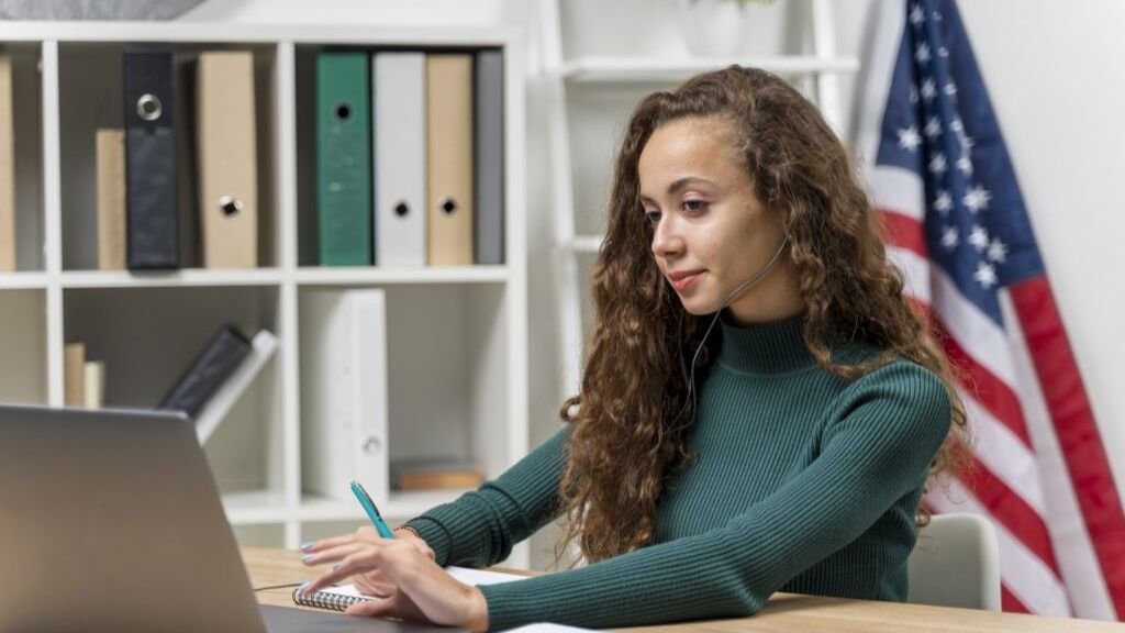 The Benifit Of Group Discussion in Spoken English