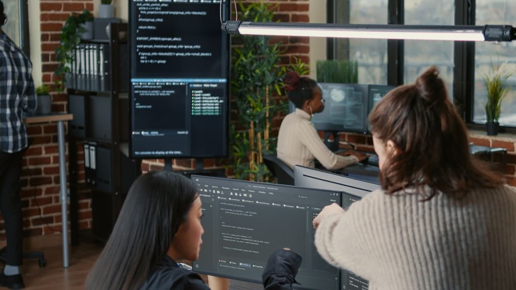 Backend Developer vs. Frontend Developer: What’s the Difference?
